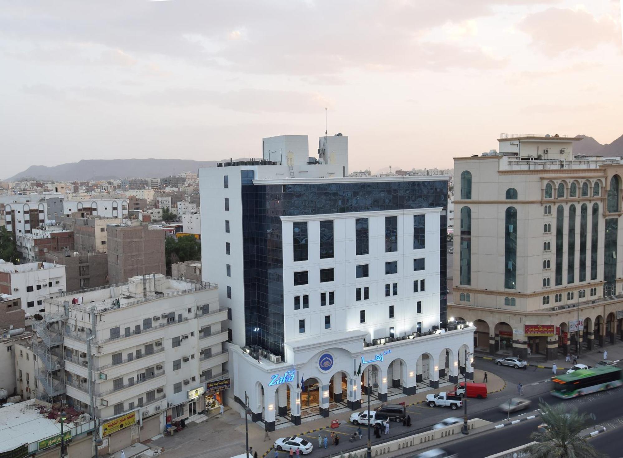 Zaha Al Munawara Hotel Медина Екстериор снимка