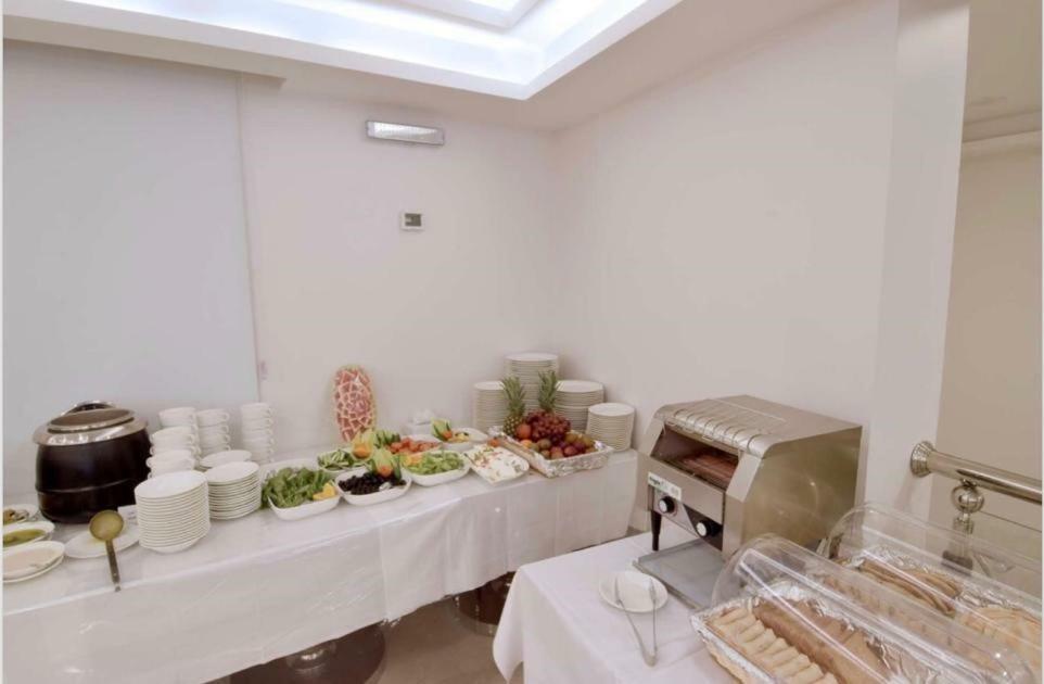 Zaha Al Munawara Hotel Медина Екстериор снимка